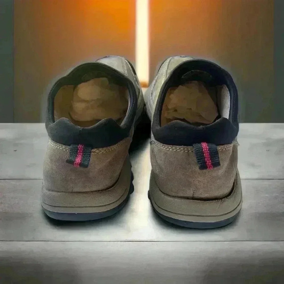 G.H. Bass Earth Sz 7  M/W Men’s Slip-On Brown Leather Men Shoe. See pics. - Picture 6 of 7